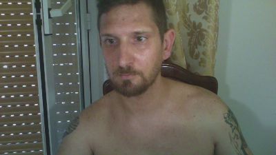 Bull84_ webcam model stream image