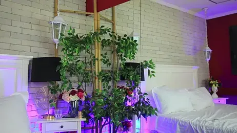 EmillyBronte webcam model stream image