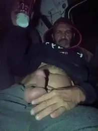 Hotbodyscottie webcam model stream image