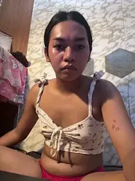 youryummybaby webcam model stream image