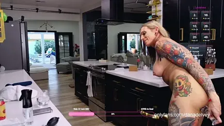 danadelvey webcam model stream image