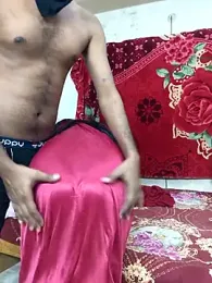 Queen_Priya_Thakur webcam model stream image