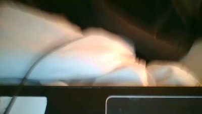 skateboarding webcam model stream image