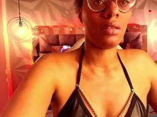 matildalujan webcam model stream image