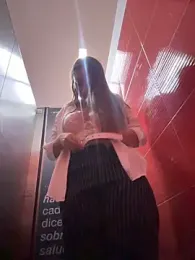 Hall_16 webcam model stream image