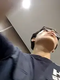 Q24Q- webcam stripchat model stream image