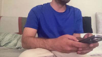 AktOnly webcam model stream image