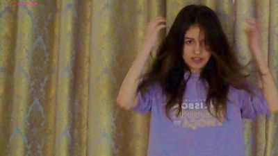 LoisBuys webcam model stream image