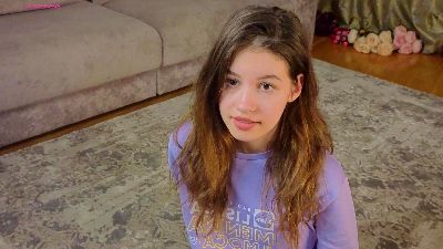 LoisBuys webcam model stream image