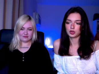 0_perfect_imperfection_0 webcam model stream image