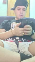 Dylanjosue webcam model stream image