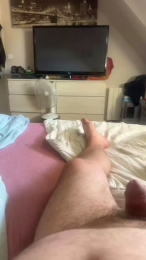 Muludu webcam model stream image
