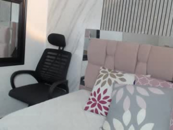 sharlotte__jones webcam model stream image
