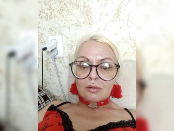GardenerofIllusions webcam model stream image