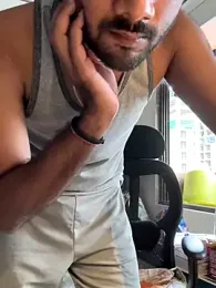 hornydesiiguy webcam model stream image