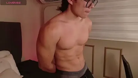 Thony_Big webcam model stream image