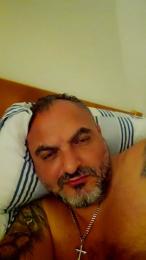 lion435 webcam model stream image