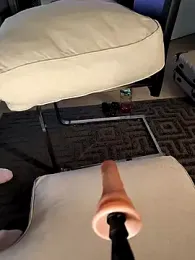 Linalicious webcam model stream image