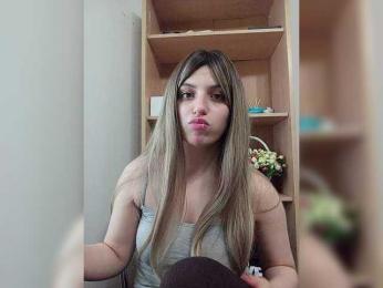 Gjasjaajrssfju webcam model stream image