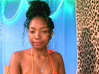 laetitianah webcam bongacams model stream image