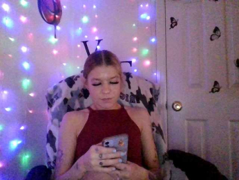AmericnBarbie webcam model stream image