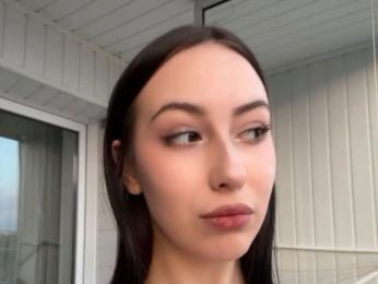 EllyMcdaniel webcam model stream image
