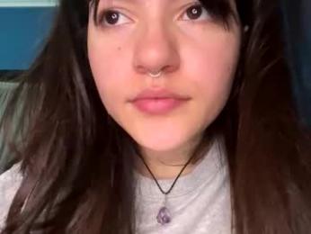 kikilove15 webcam model stream image