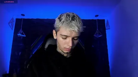 Ian_Castillo_ webcam model stream image