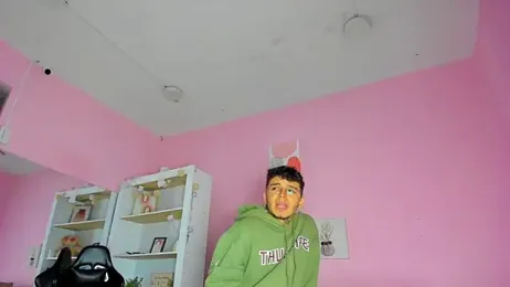 Ian_Castillo_ webcam model stream image