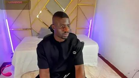 Latrellx7 webcam model stream image