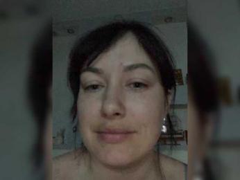 KatrinZeta webcam model stream image