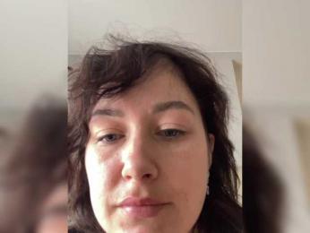 KatrinZeta webcam model stream image