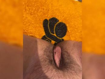 Bun-007 webcam model stream image