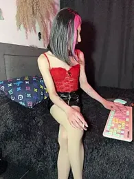 DOMINANT_TEACHER_KAROL webcam model stream image