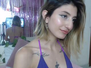 Katalina Lopez webcam model stream image