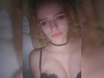 EvelynXKukla webcam model stream image