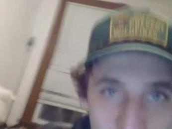 youknowwhoitis412 webcam model stream image