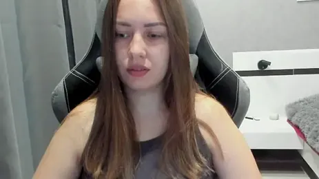 Mia_shy1 webcam model stream image