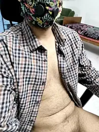 FramingSilents webcam model stream image