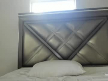 gayndepressed webcam model stream image