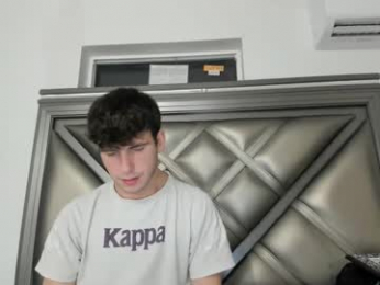 gayndepressed webcam model stream image