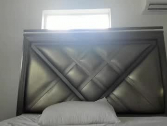 gayndepressed webcam model stream image