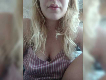 Vina-Nelly webcam model stream image