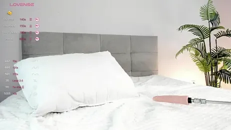 AmoraEverett webcam model stream image