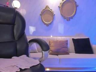 mia-robert1 webcam model stream image