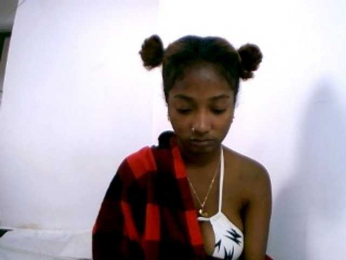 Chocolatedoll webcam model stream image