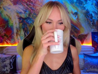 RudeGirl webcam model stream image