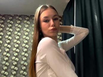 HildredMoralis webcam bongacams model stream image