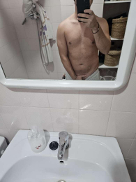 SilentDefender webcam model stream image