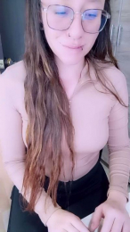 nut_ webcam model stream image